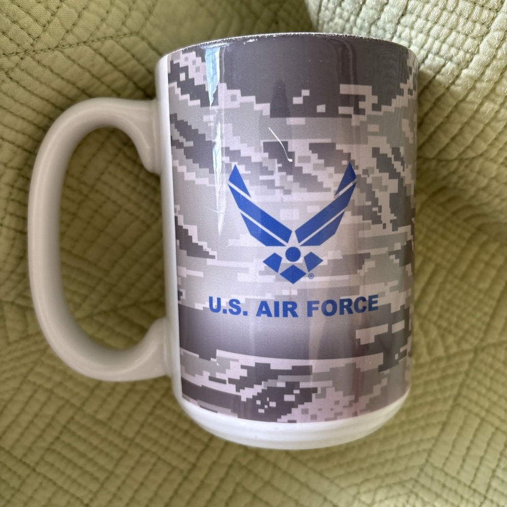 U.S. Air Force Colonel O-6 Rank Mug USAF Digital Camo Military Coffee Cup